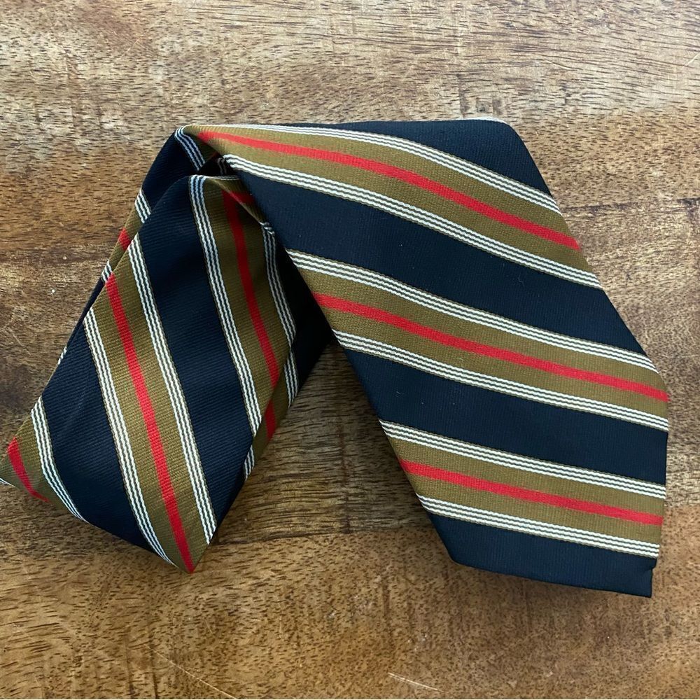 Vintage 1990’s Sears Kings Road Polyester neck tie